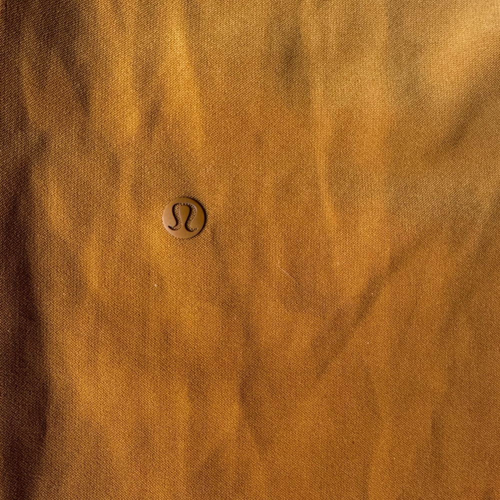 Women’s Lululemon Pants - Picture 3 of 4
